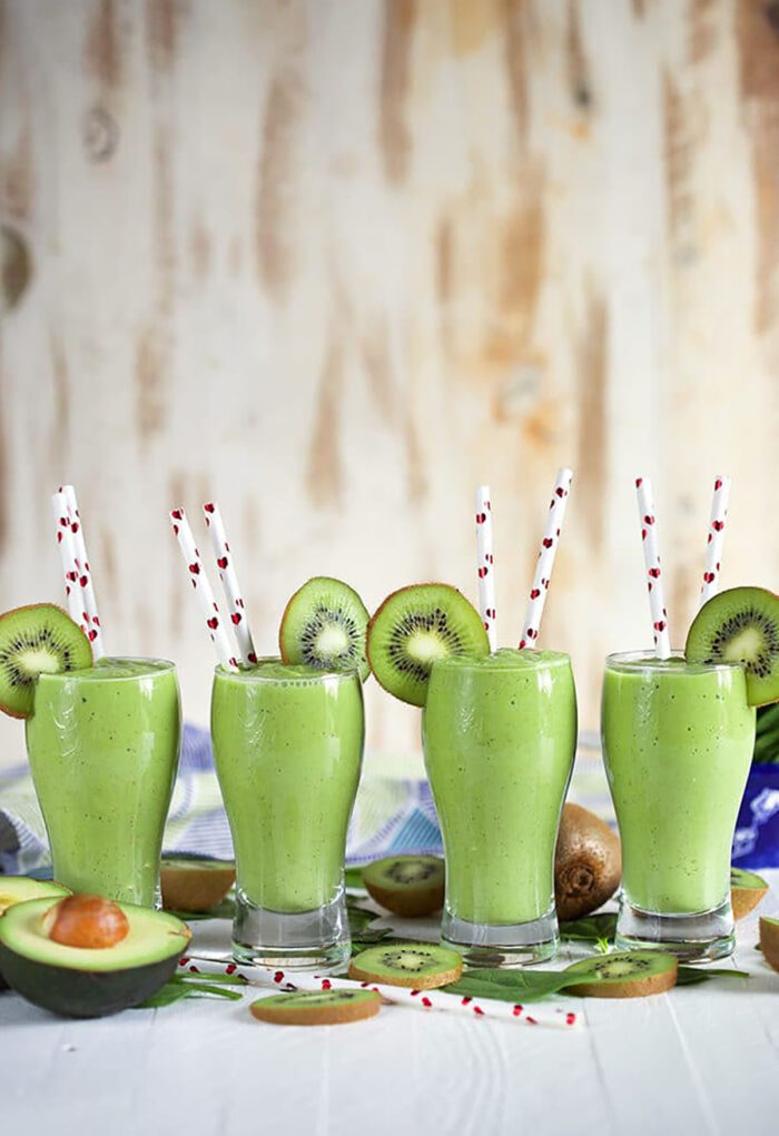 Kiwi Pineapple Spinach Smoothie The Suburban Soapbox