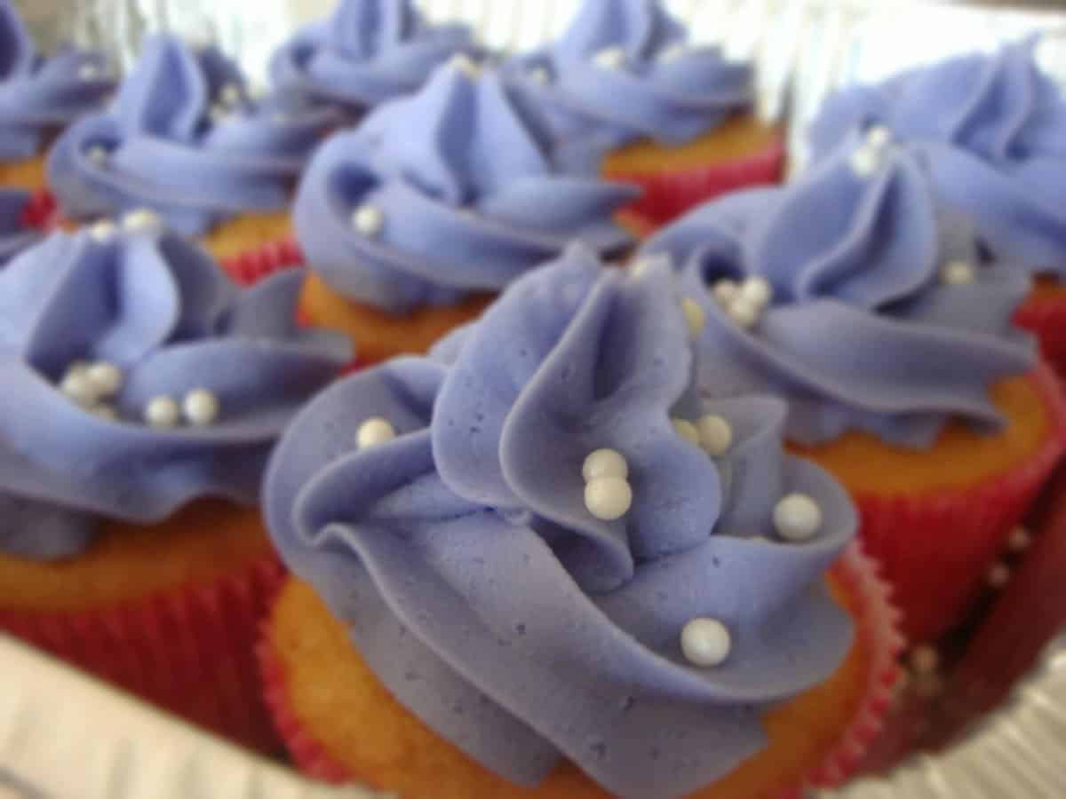 Magnolia Bakery Buttercream Frosting The Suburban Soapbox