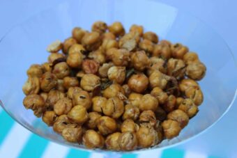 Roasted Chickpeas with Smoked Sea Salt and Rosemary