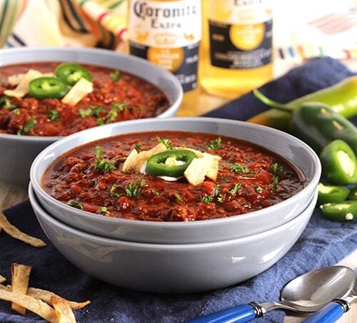 Best Instant Pot Chili Recipe [VIDEO] - Sweet and Savory Meals