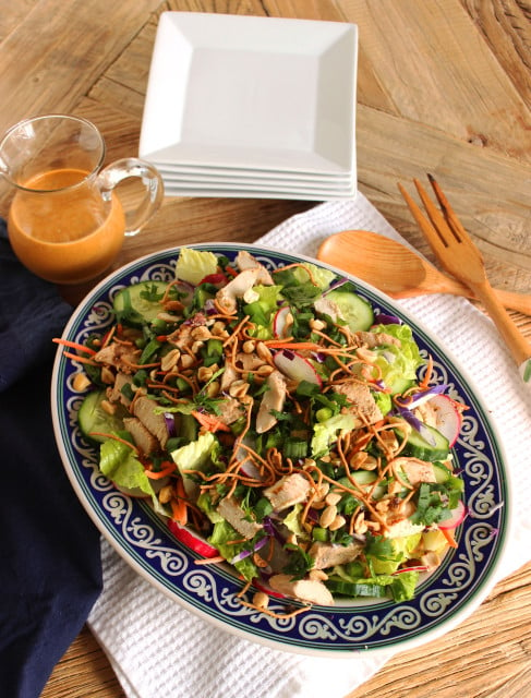 Thai Chicken Salad with Spicy Peanut Dressing | The Suburban Soapbox