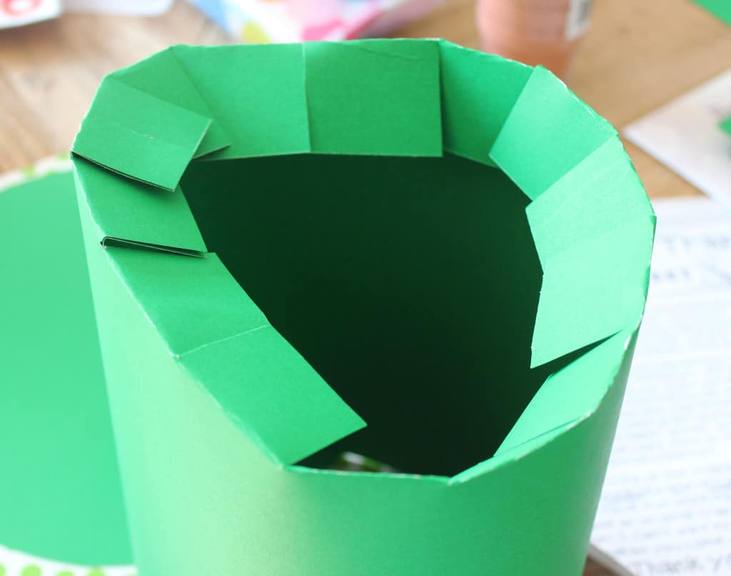 How to Build a Leprechaun Trap | The Suburban Soapbox