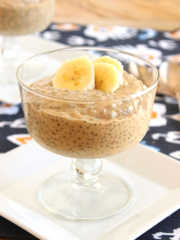 Banana Peanut Butter Chia Seed Pudding | The Suburban Soapbox