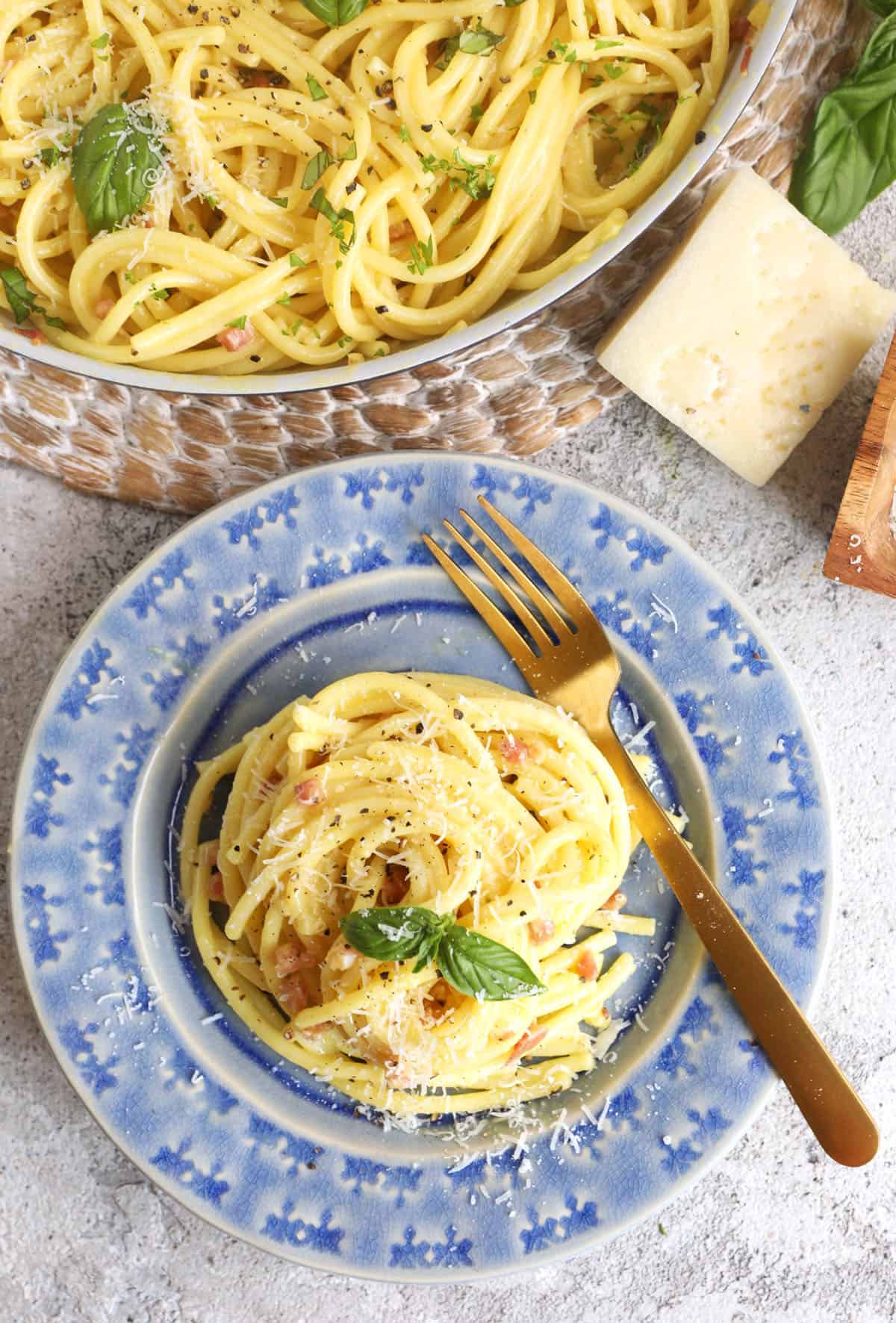 Overhead view of pasta carbonara in bowl