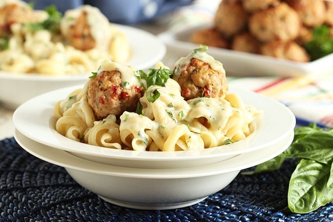 Ricotta Turkey Meatballs with Sun-Dried Tomatoes and Garlic Asiago ...