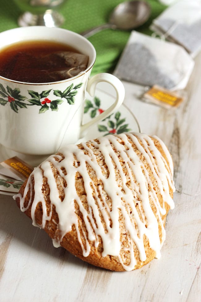 Gingerbread Scones with Eggnog Glaze | The Suburban Soapbox #MeandMyTea