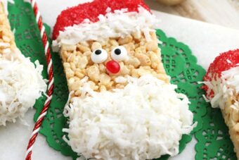 Super easy and kid-friendly, these Santa Rice Krispie Treats taste as good as they look! | TheSuburbanSoapbox.com