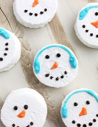 Snowman marshmallow cocoa toppers.
