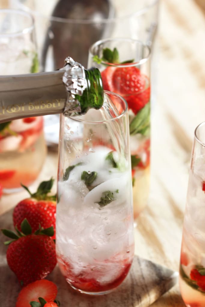 Strawberry Champagne Mojitos | TheSuburbanSoapbox.com