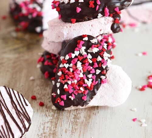 Heart-shaped Chocolate Dipped Marshmallow Recipe