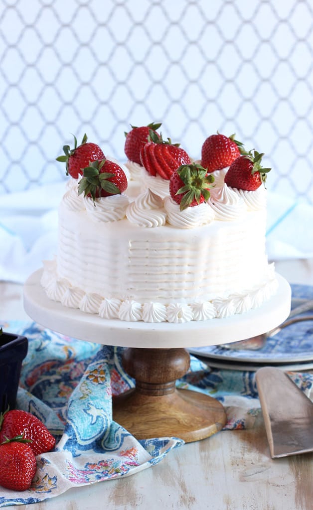 Easy Strawberry Ice Cream Cake | TheSuburbanSoapbox.com #SoHoppinGood