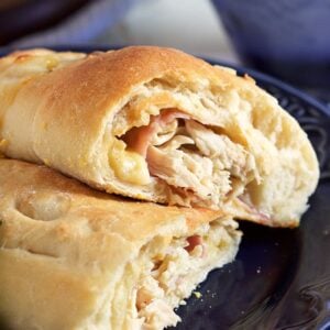 These easy Chicken Cordon Bleu Calzones are ready in minutes and perfect for busy weeknight dinners. TheSuburbanSoapbox.com