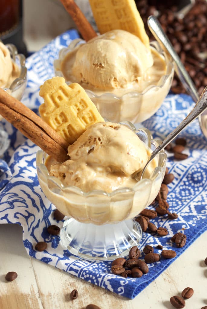 Dessert in minutes with this easy Pumpkin Affogato recipe. TheSuburbanSoapbox.com