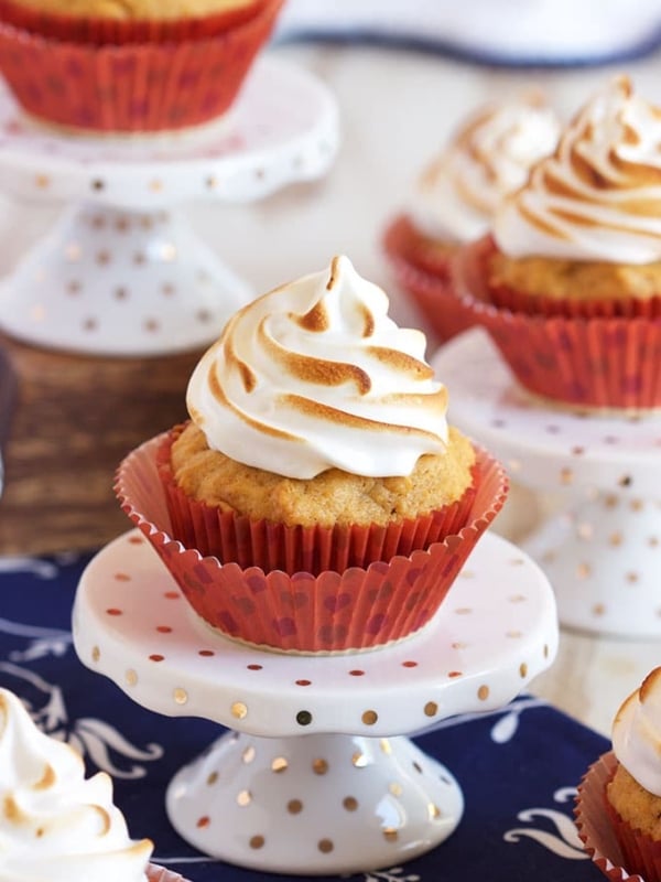 The BEST festive dessert, these easy to make Sweet Potato Cupcakes with Marshmallow Meringue are sweet, tender and addicting. | TheSuburbanSoapbox.com