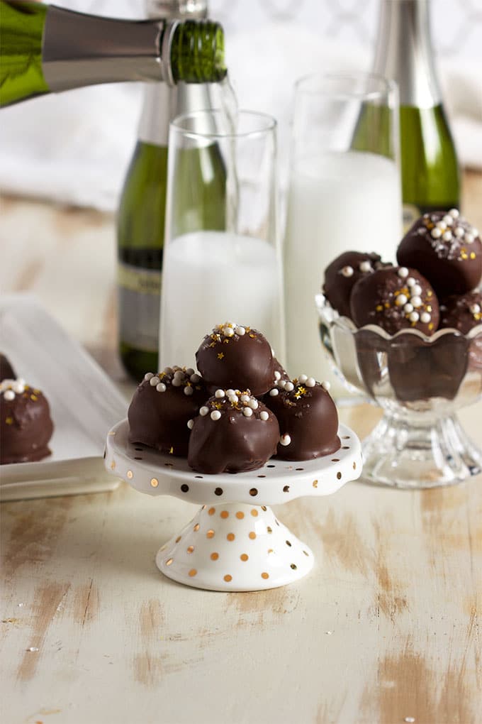 Super easy to make Dark Chocolate Champagne Truffles are the perfect way to use up your leftover champagne. | TheSuburbanSoapbox.com