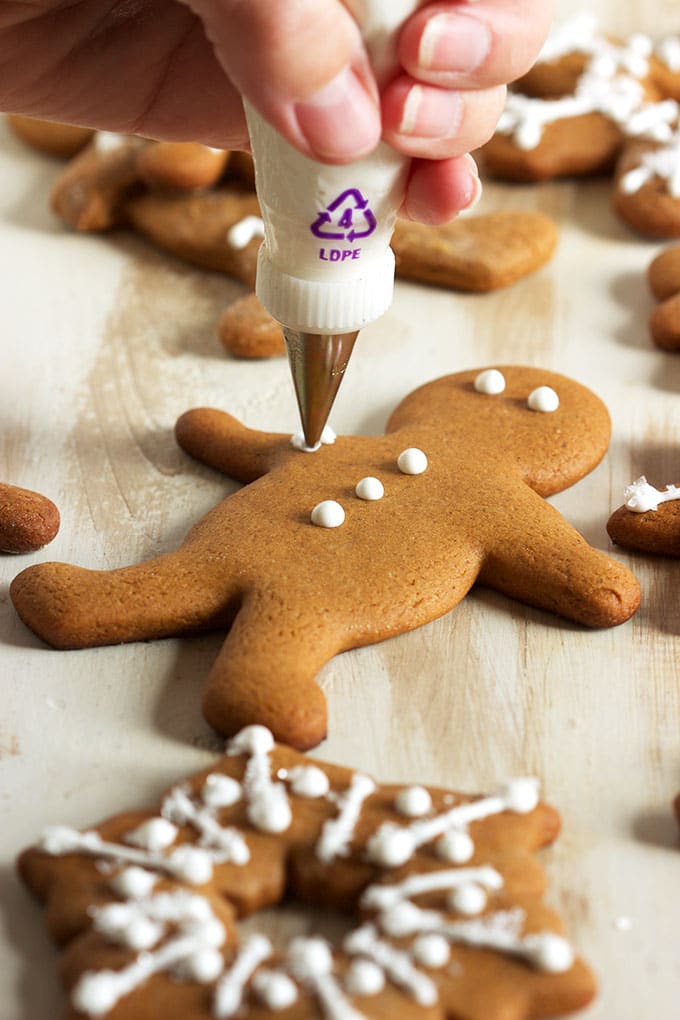 Ready in minutes and super easy, this is the BEST way to make Royal Icing from scratch. | TheSuburbanSoapbox.com