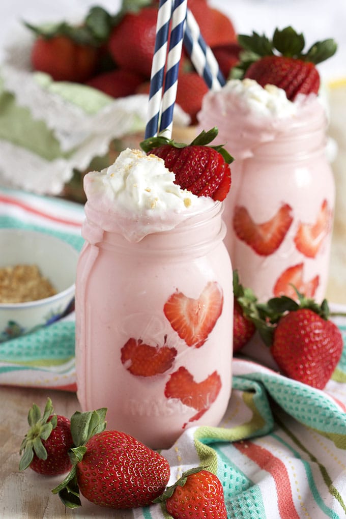 Simple and sweet, this Strawberry Cheesecake Smoothie recipe is ready in minutes...healthy and satisfying. | TheSuburbanSoapbox.com