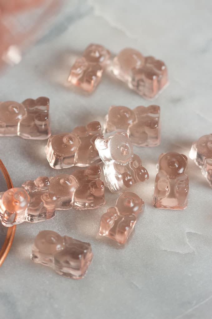 Make your own Pink Champagne Gummy Bears, so easy and simple. The best way to celebrate any occasion. | TheSuburbanSoapbox.com