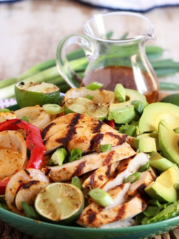 Grilled Fajita Chicken Salad with Honey Lime Vinaigrette | TheSuburbanSoapbox.com