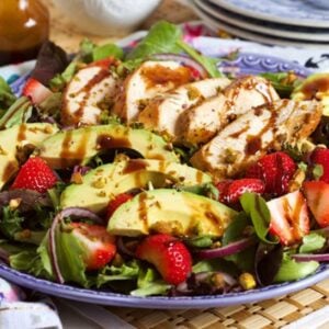 Strawberry Avocado Salad with Balsamic Chicken | TheSuburbanSoapbox.com