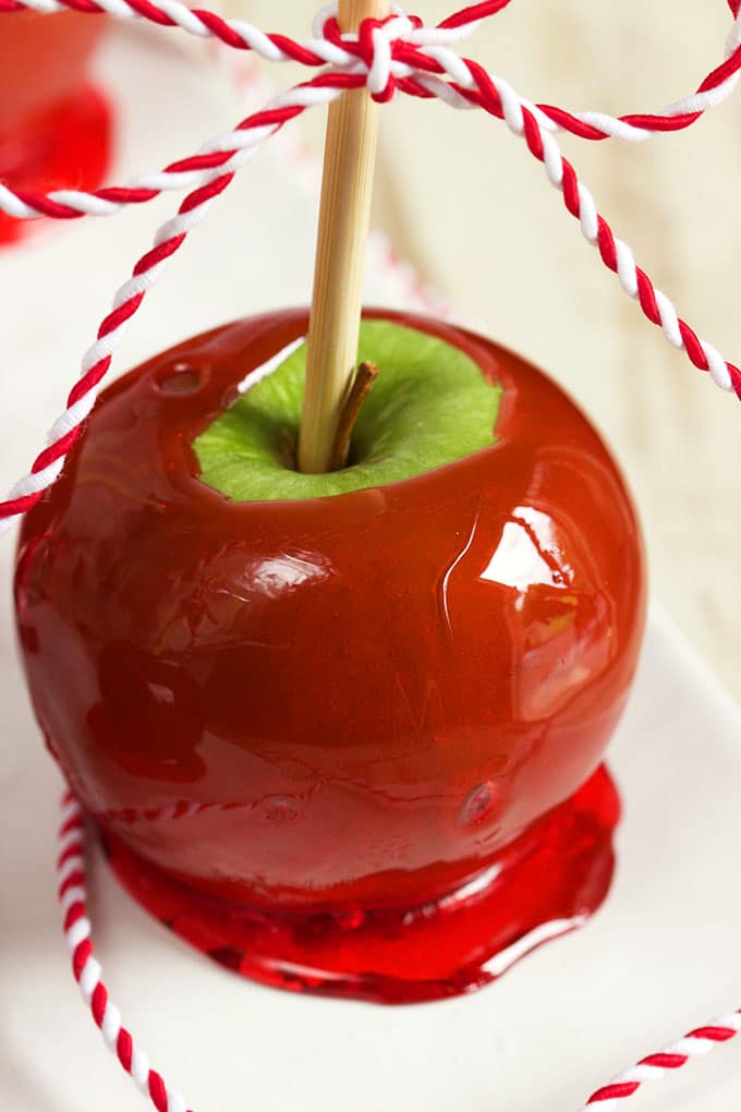 Super EASY Candy Apple Recipe - The Suburban Soapbox