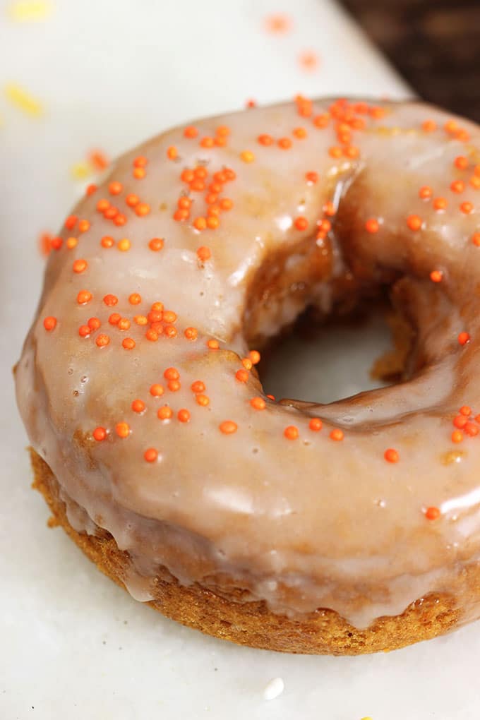 Two Ingredient Baked Pumpkin Spice Donuts | TheSuburbanSoapbox.com