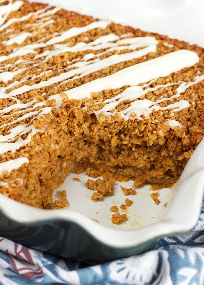 Easy Gingerbread Baked Oatmeal Recipe | TheSuburbanSoapbox.com
