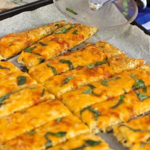 Easy Cheesy Cauliflower Breadsticks Recipe | theSuburbanSoapbox.com