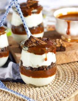 Ready in minutes, this healthy snack is a great way to curb those dessert cravings....Salted Caramel Brownie Breakfast Parfaits are the best reason to have dessert for breakfast! | TheSuburbanSoapbox.com
