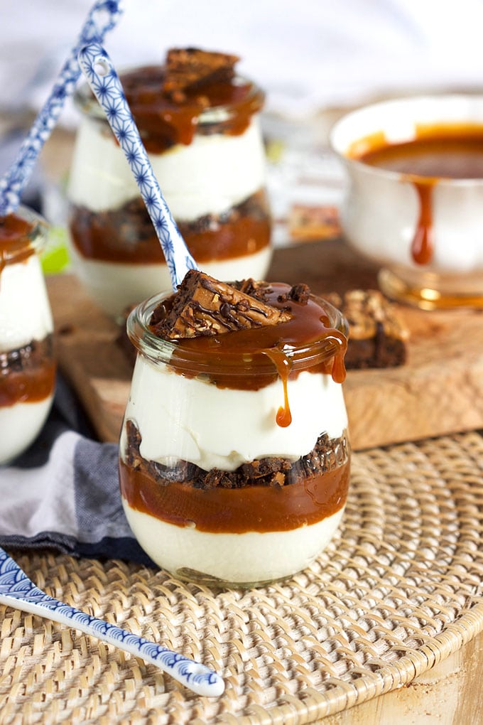 Ready in minutes, this healthy snack is a great way to curb those dessert cravings....Salted Caramel Brownie Breakfast Parfaits are the best reason to have dessert for breakfast! | TheSuburbanSoapbox.com