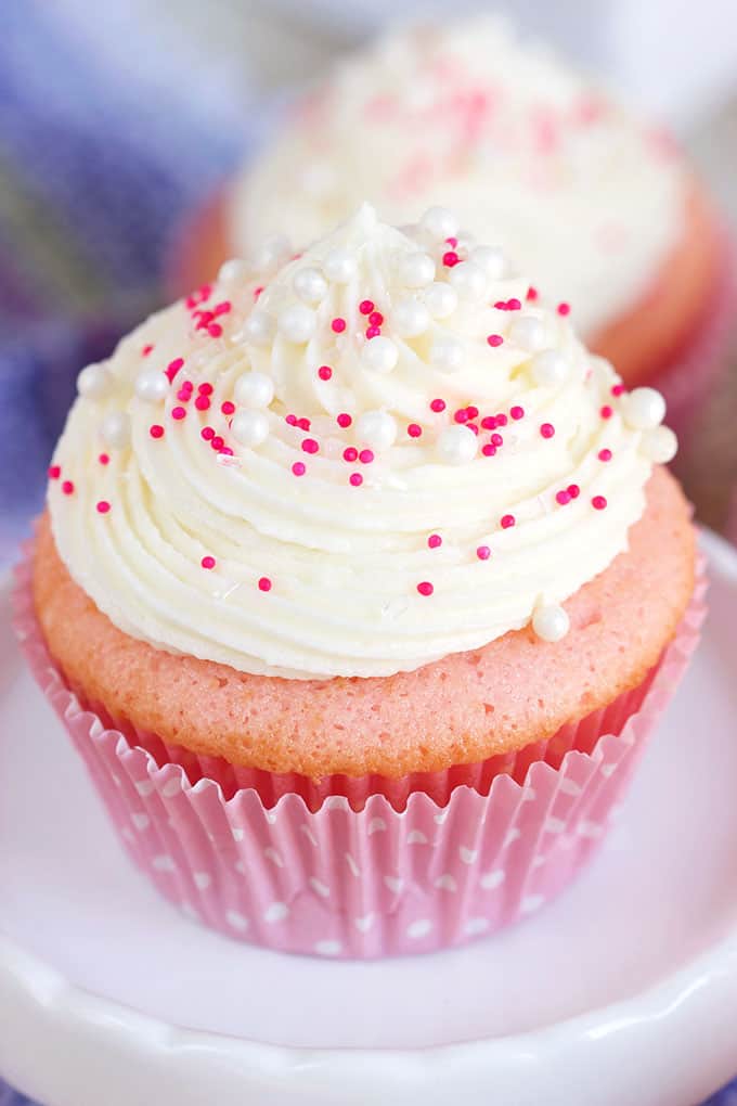 Pink Champagne Cupcakes with Cream Cheese Frosting recipe | theSuburbansoapbox.com