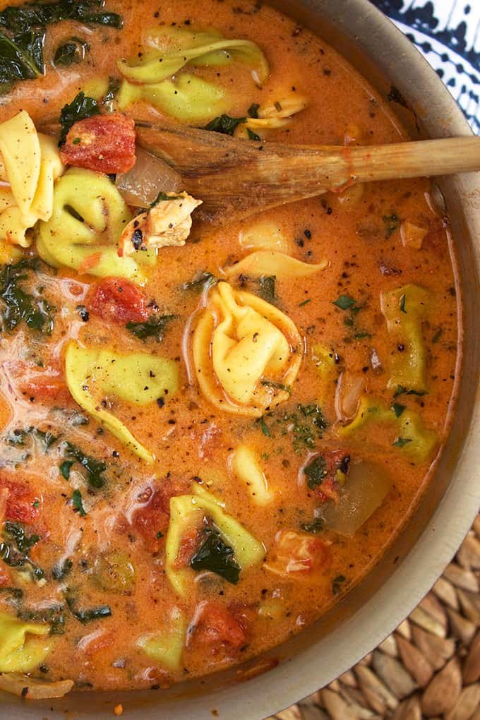 Creamy Tuscan Chicken Tortellini Soup Recipe | TheSuburbanSoapbox.com