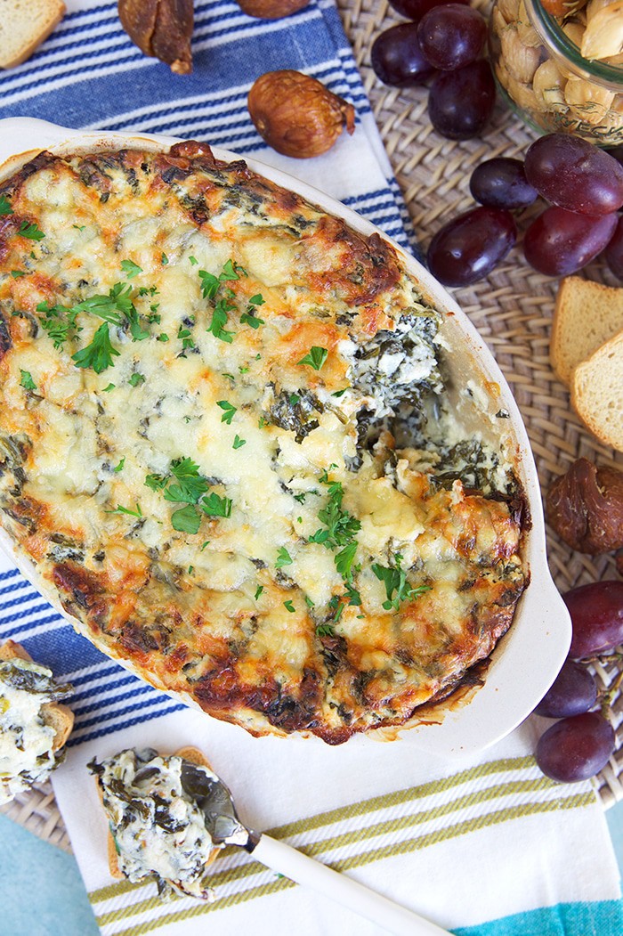 Cheesy Hot Spinach Dip Recipe - The Suburban Soapbox