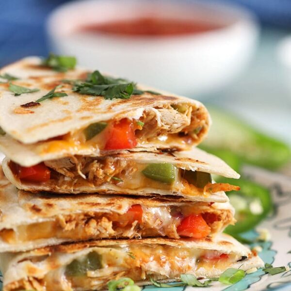 Fajita Style Chicken Quesadilla - The Suburban Soapbox