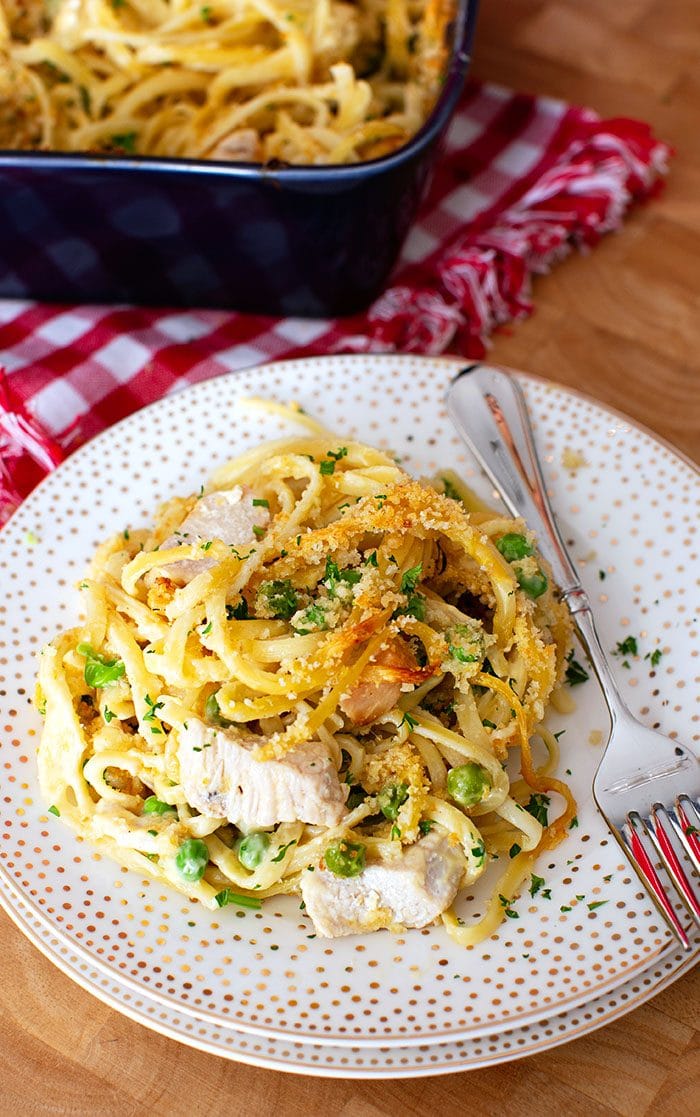 Easy Chicken Tetrazzini Recipe // Video - The Suburban Soapbox