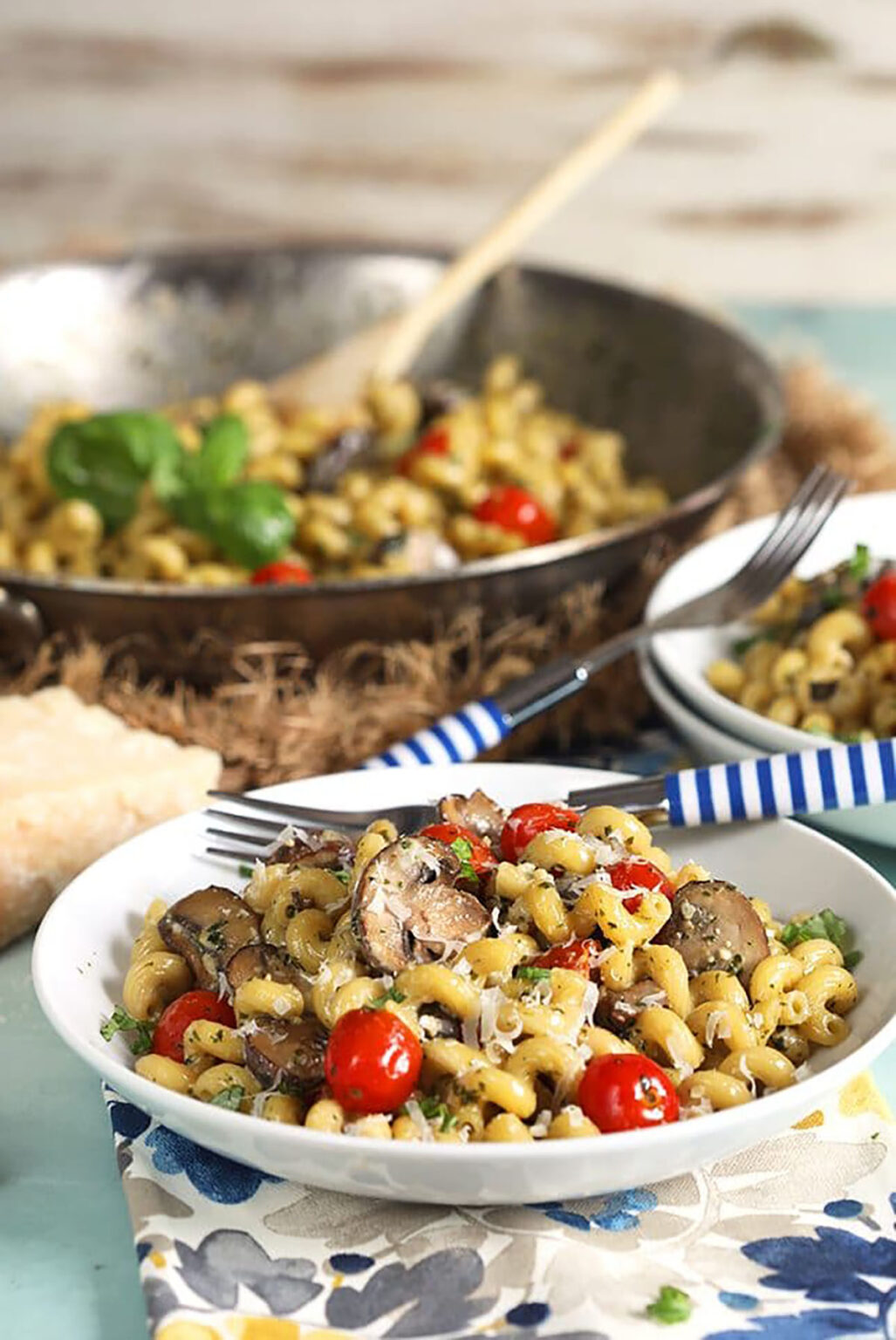 Easy Pesto Cavatappi The Suburban Soapbox