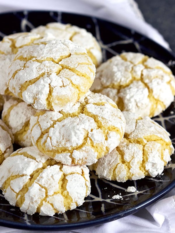 Gooey Butter Cookies piled on a blue plate.