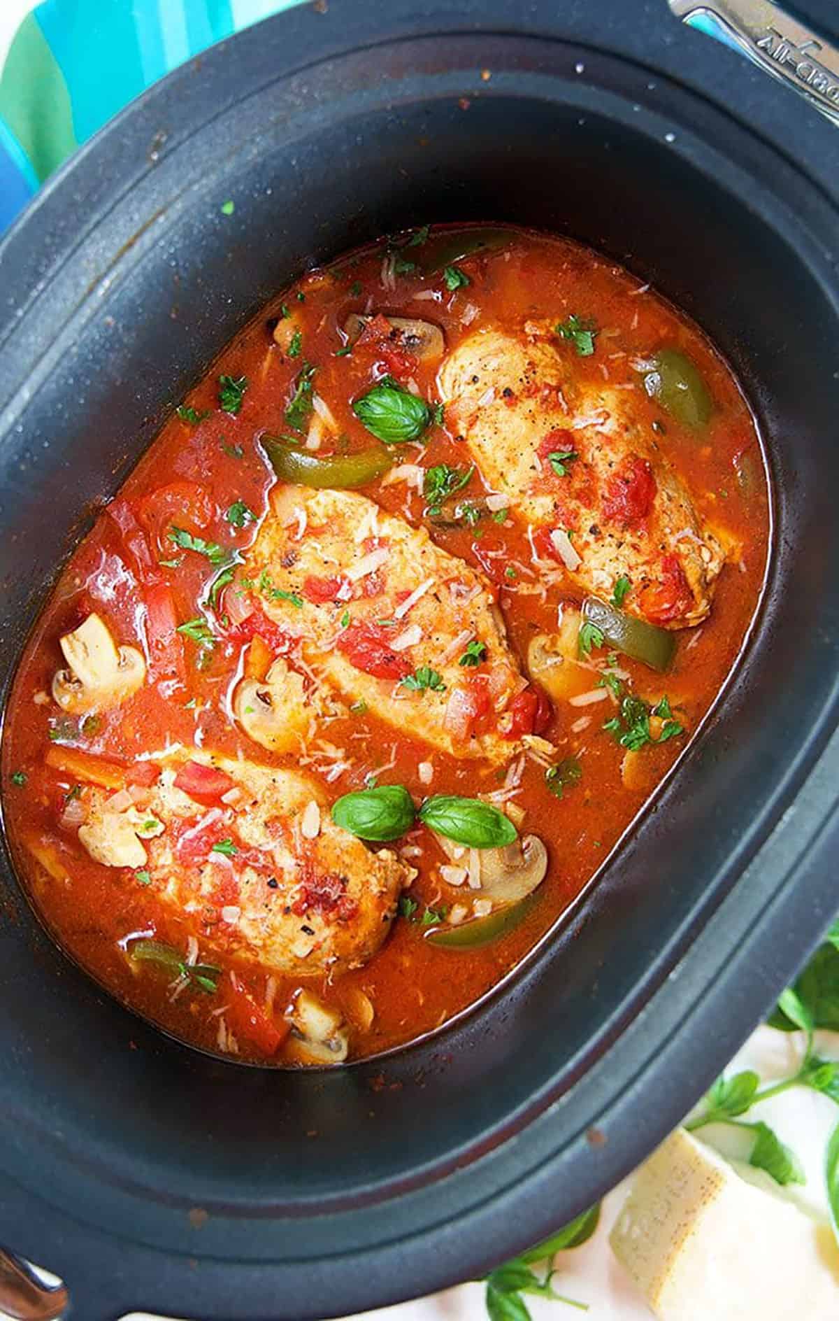 Slow Cooker Chicken Cacciatore in a crock pot.