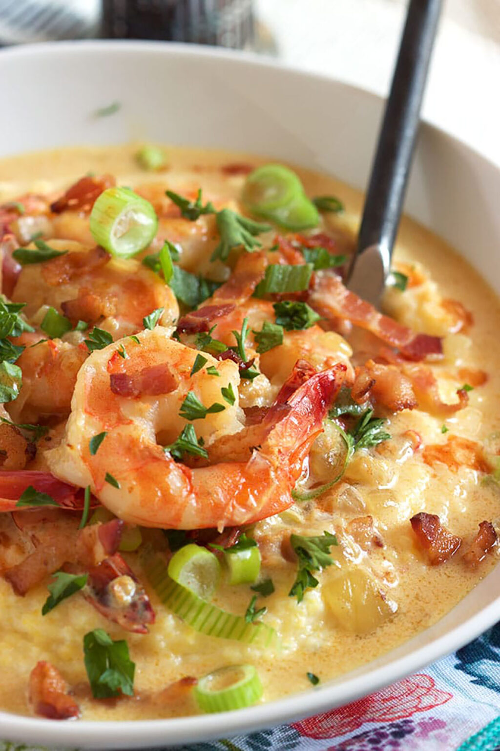 Cheesy Shrimp and Grits - The Suburban Soapbox