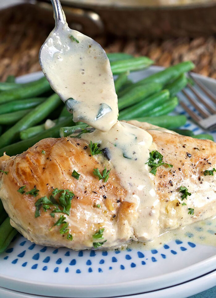 Baked Chicken Florentine - The Suburban Soapbox