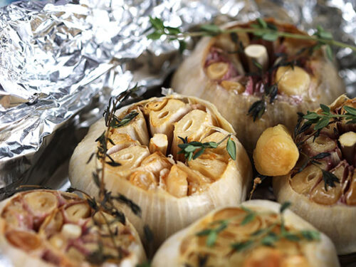 My thrift store find garlic roaster besides roasting garlic and onions,  what else could I do with it? : r/CastIronCooking