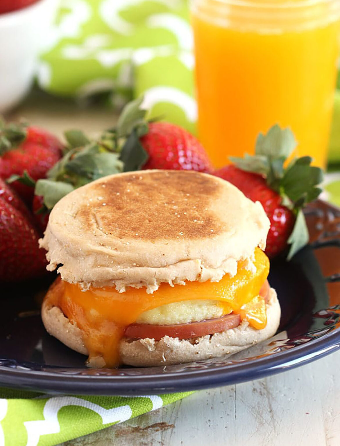 Homemade Egg McMuffin (Breakfast Sandwich) The Suburban Soapbox