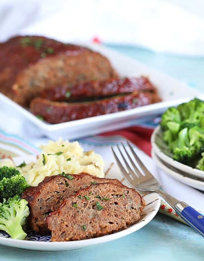 Easy Crockpot Meatloaf - The Suburban Soapbox