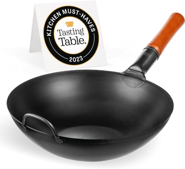 carbon steel stir fry pan with wood handle
