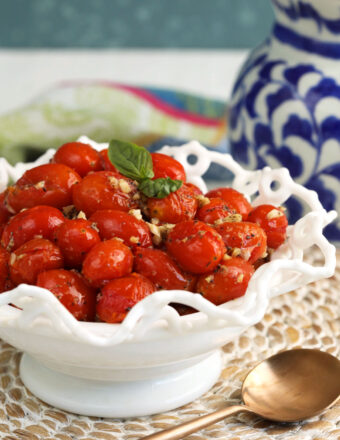 Serving dish with oven-roasted cherry tomatoes