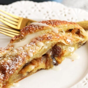 Apple strudel slice on plate