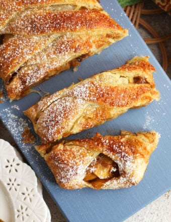 Overhead view of sliced apple strudel