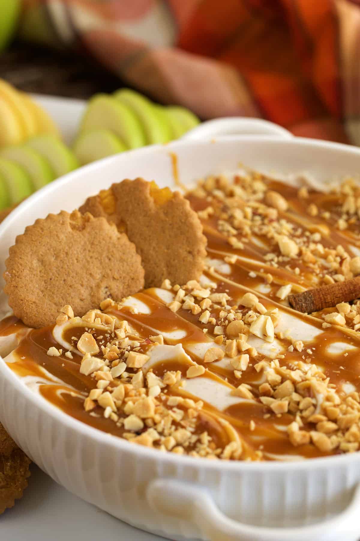 Caramel apple dip with cookies