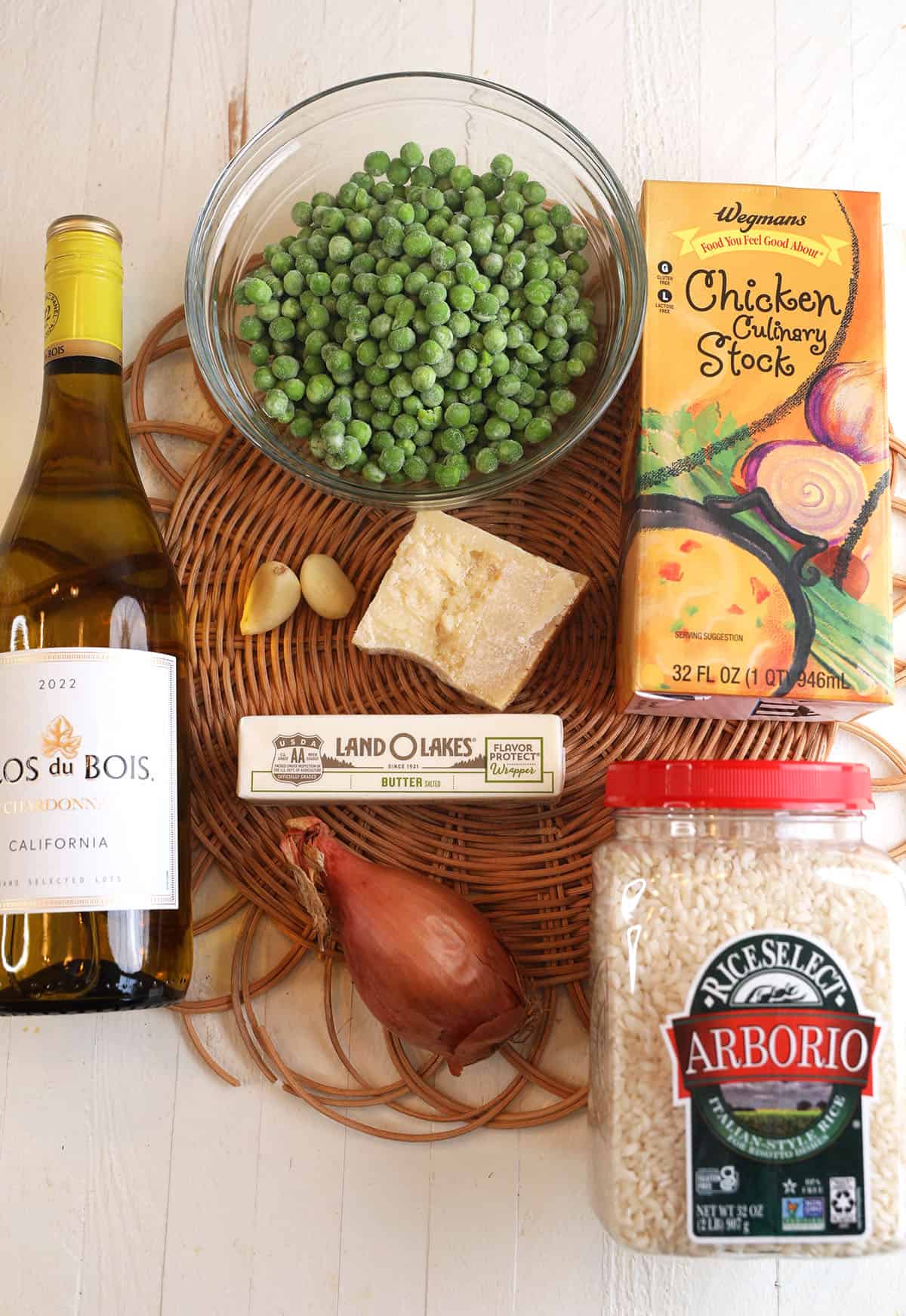 Overhead view of ingredients for garlic Parmesan risotto