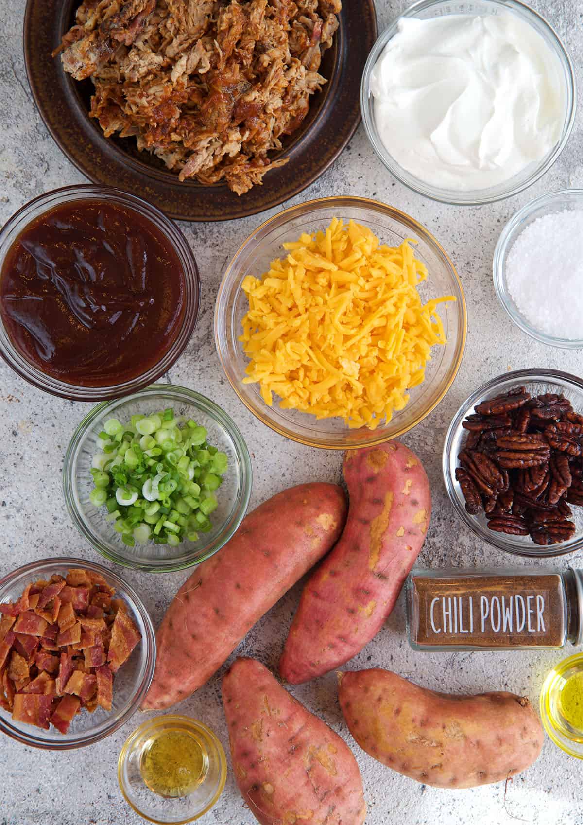 Ingredients for stuffed sweet potatoes with pulled pork